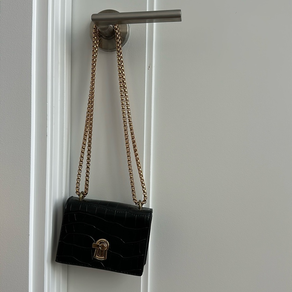 Pretty Little Thing mini bag